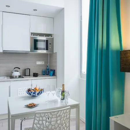 O Carre Croisette 4* Канны