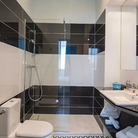 O Carre Croisette Apart-hotel 4*