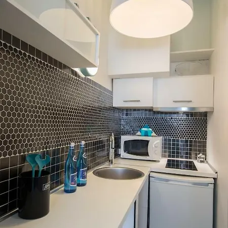 O Carre Croisette アパートホテル